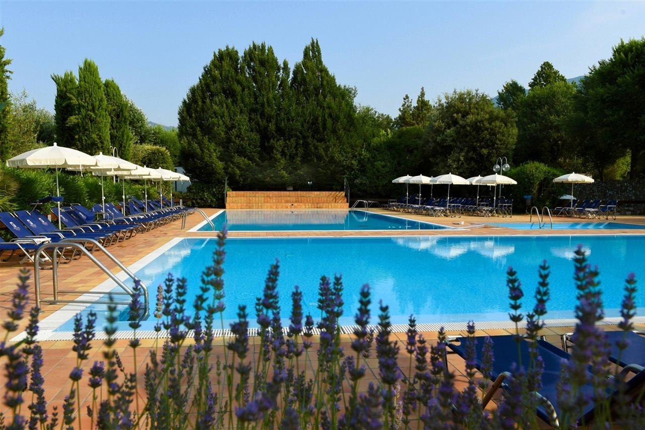 Iseo Lago Hotel ภายนอก รูปภาพ