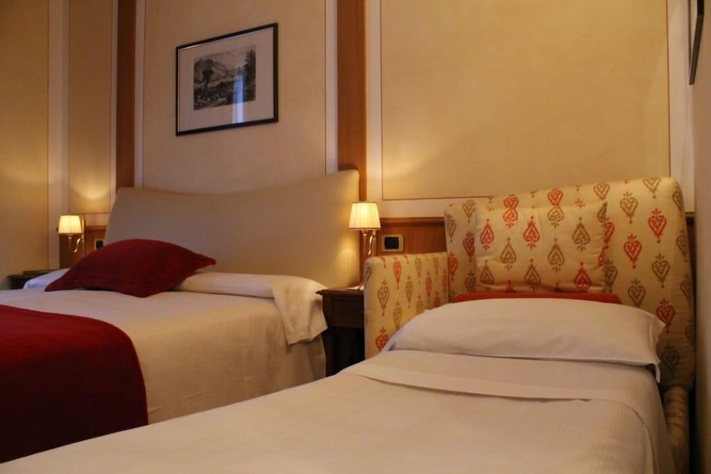 Iseo Lago Hotel ภายนอก รูปภาพ