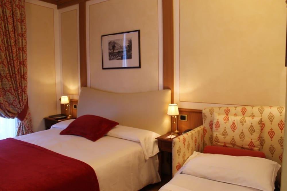 Iseo Lago Hotel ภายนอก รูปภาพ
