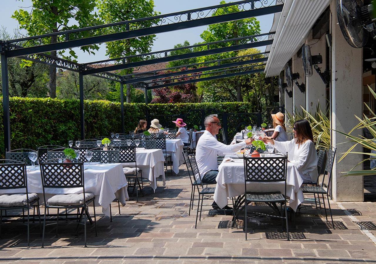 Iseo Lago Hotel ภายนอก รูปภาพ
