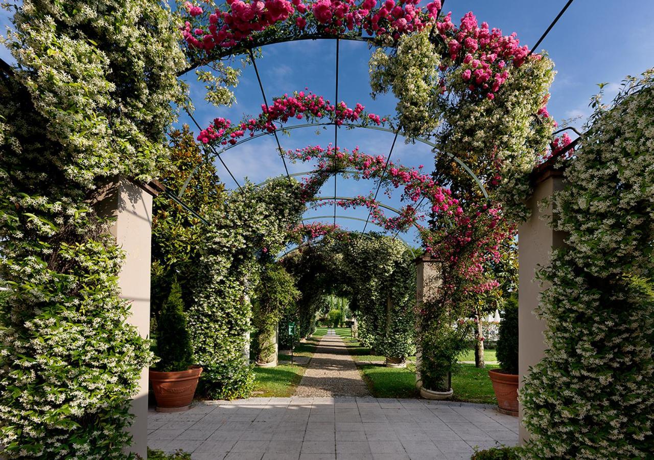 Iseo Lago Hotel ภายนอก รูปภาพ