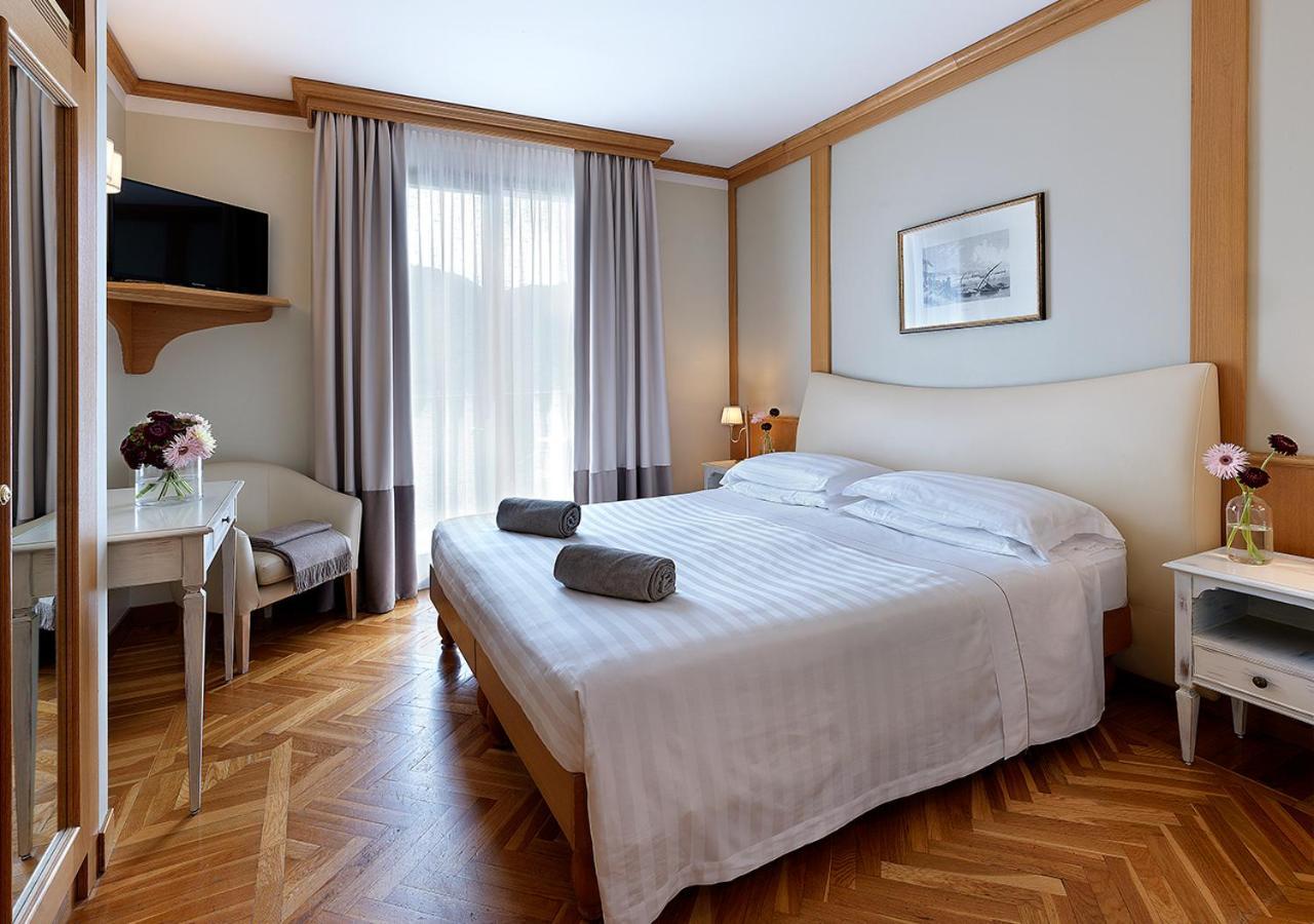 Iseo Lago Hotel ภายนอก รูปภาพ