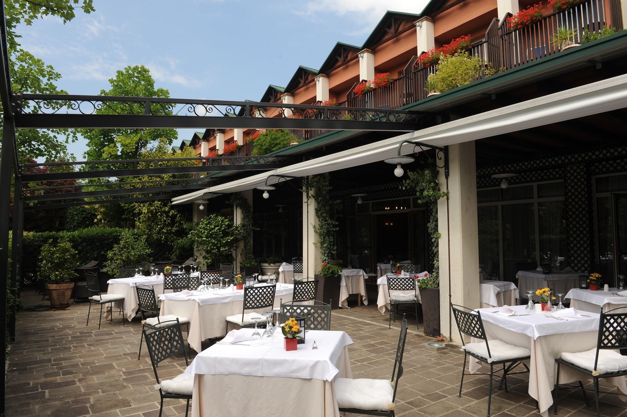 Iseo Lago Hotel ภายนอก รูปภาพ